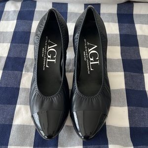 Cap toe leather heels euro 42.5